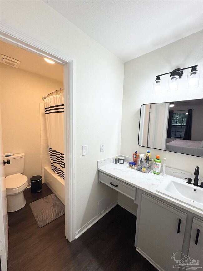 Building Photo - 1440 N 61st Ave