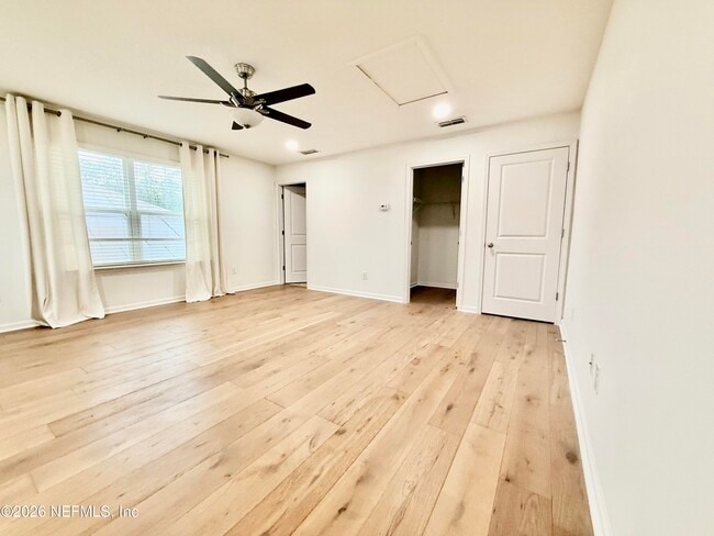 Building Photo - 154 Kiwi Palm Ct