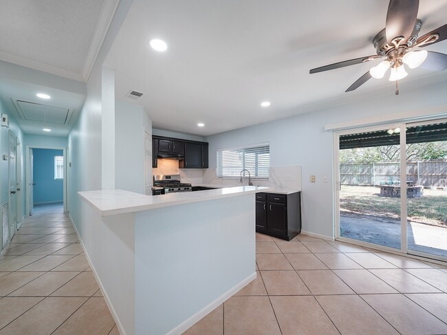 Building Photo - 9534 Cannock Chase Dr