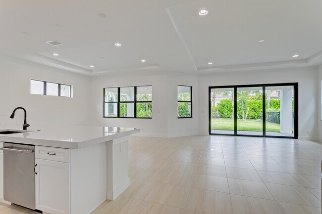 Building Photo - 13559 Artisan Cir