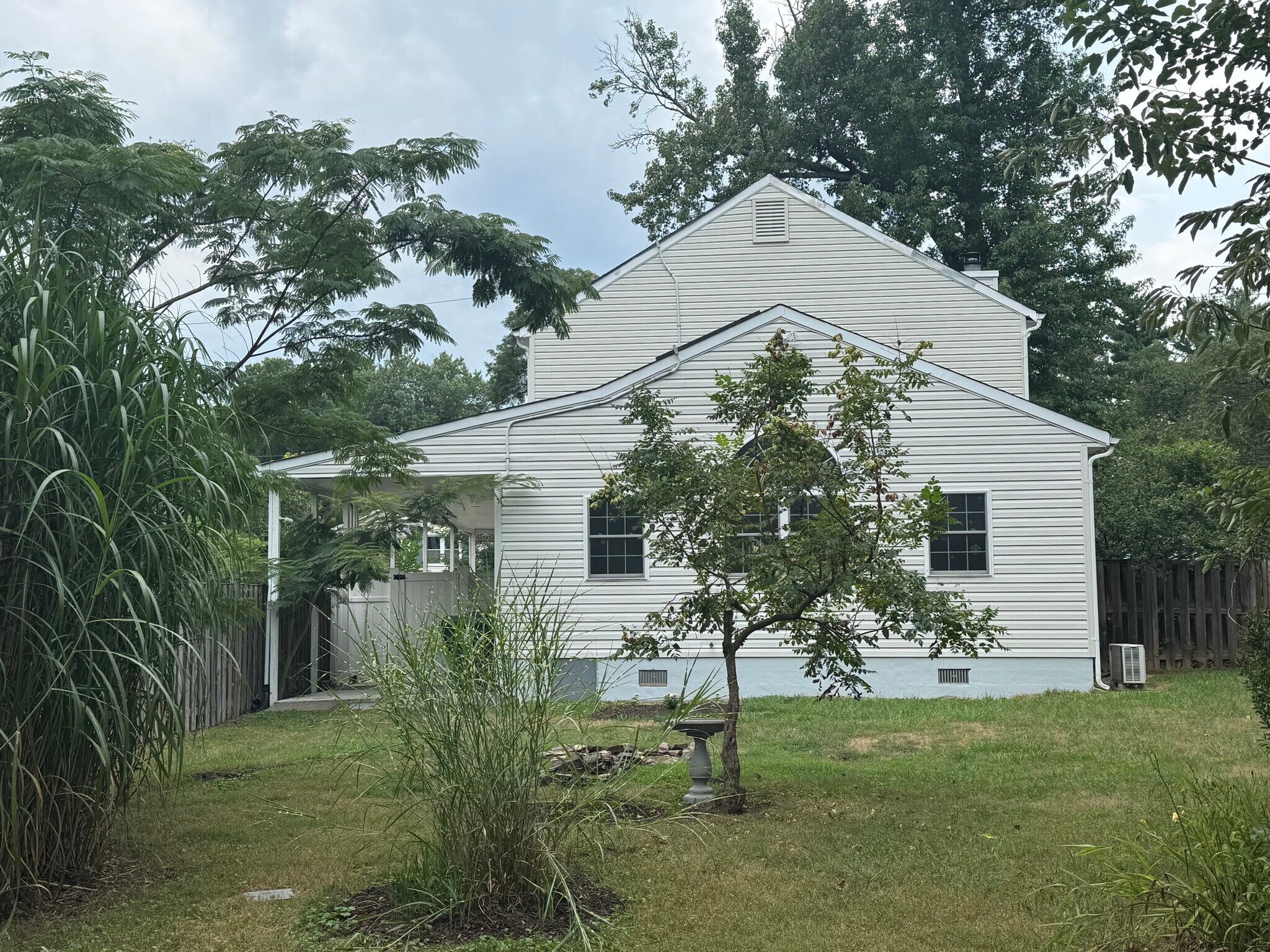 Building Photo - 8401 Potomac Ave