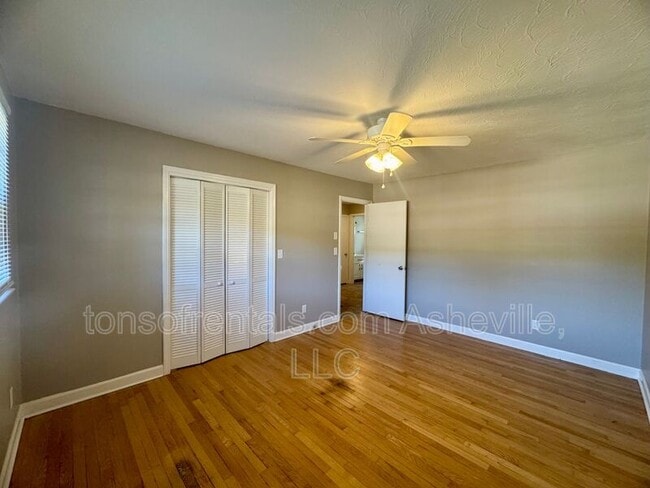 Building Photo - 1614 Brevard Rd