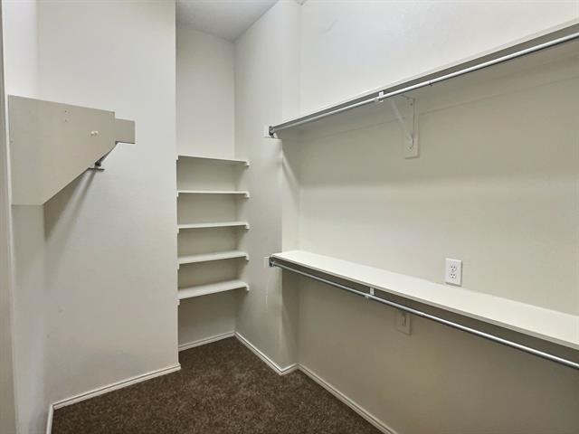 Building Photo - 7901 Old Hickory Dr