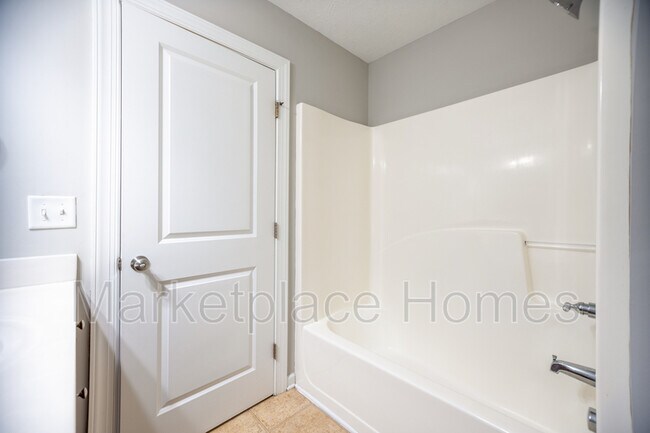 Building Photo - 211 Adderman Dr