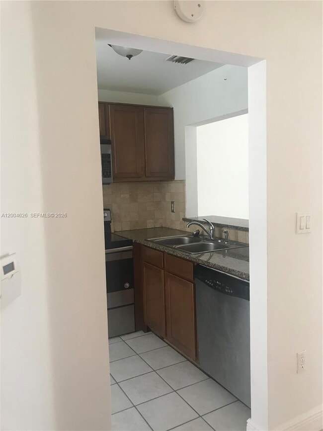 Building Photo - 3825 NW 90th Ave