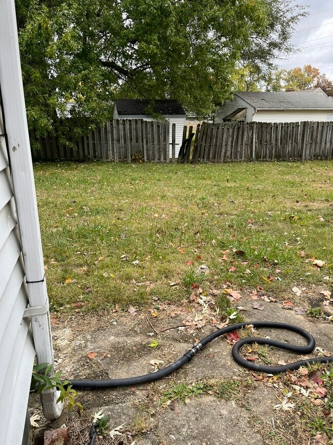 Building Photo - 1261 Lincoln Park Blvd