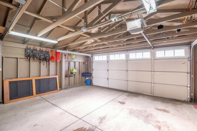 Building Photo - Rare Character Craftsman Bungalow in The H...
