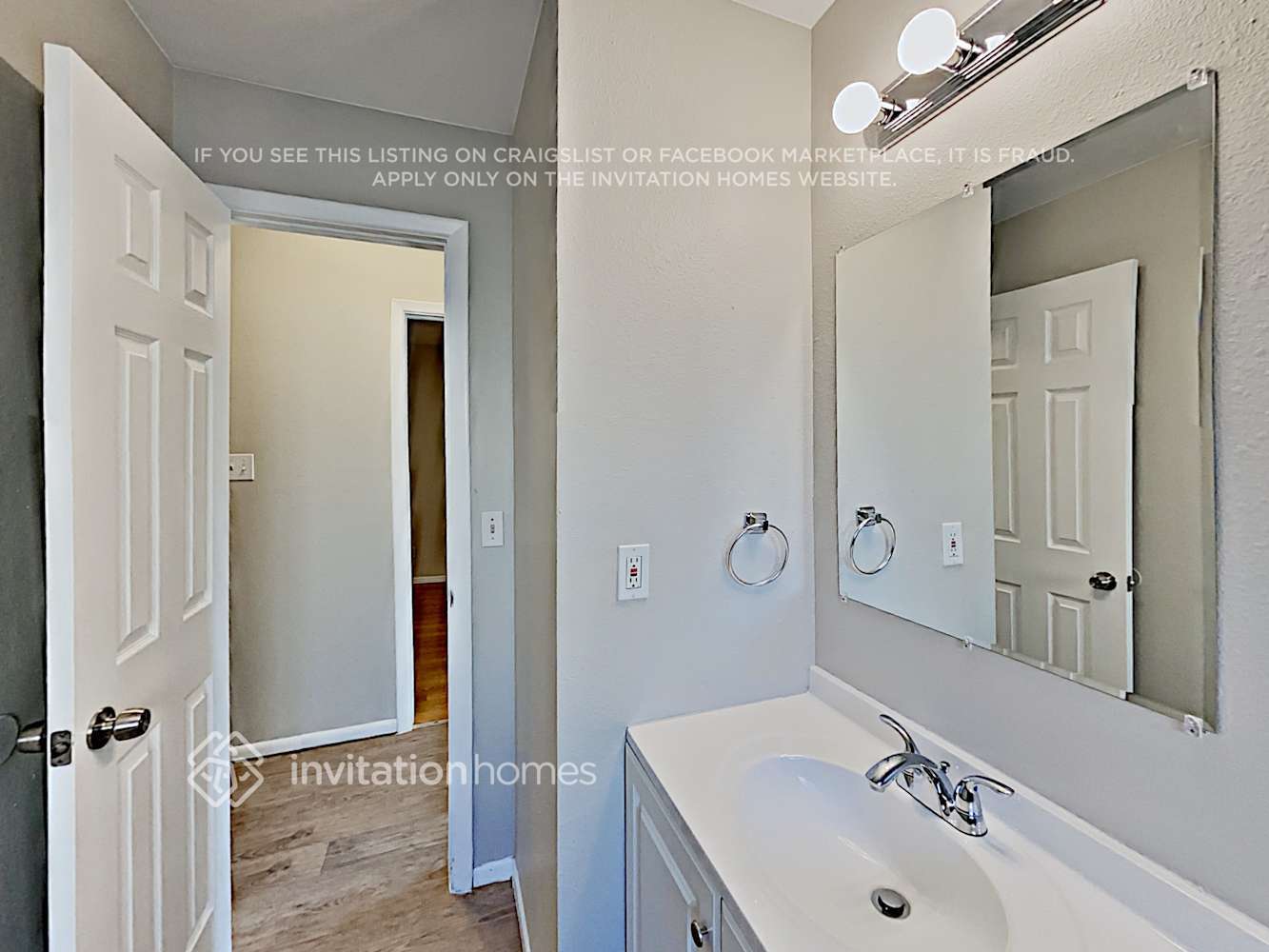 Building Photo - 5430 Crystal St