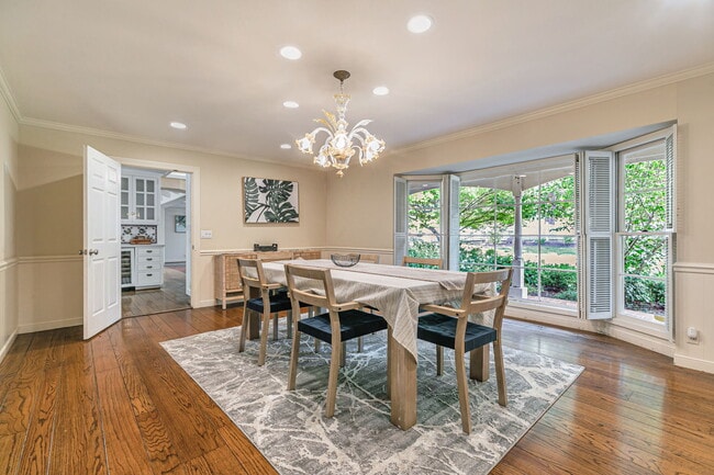 Building Photo - 25567 Willow Pond Ln