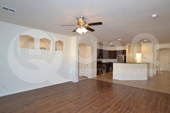 Building Photo - 9182 W Black Hill Rd