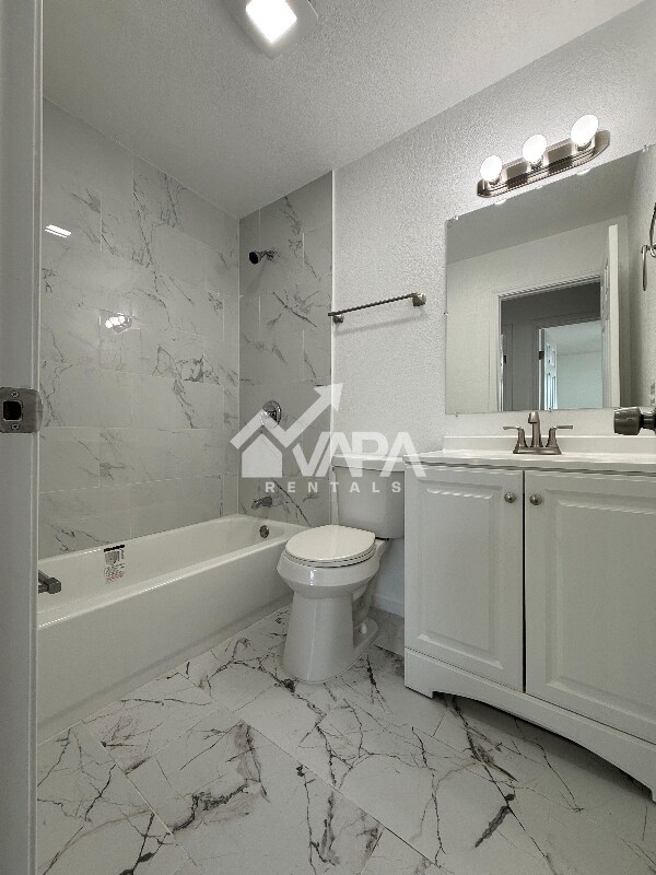 Building Photo - 11411 Big Elk Dr