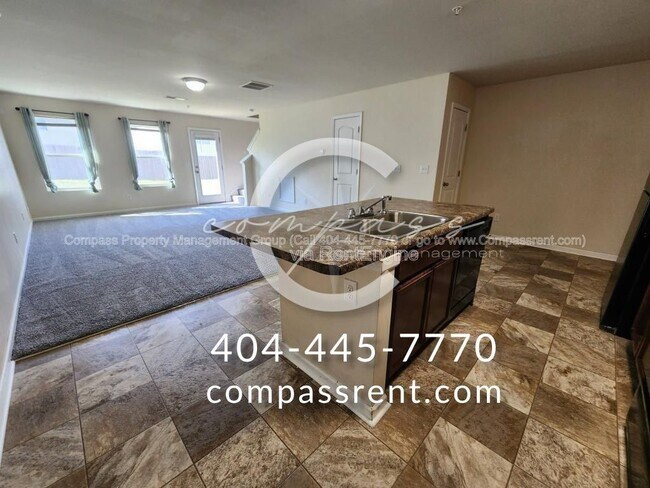 Building Photo - 2065 Belmont Cir NE