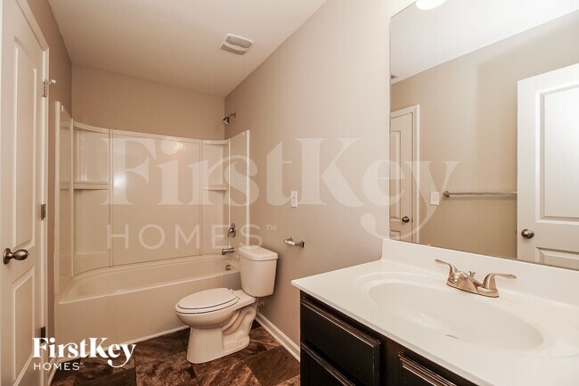 Building Photo - 11677 Striker Ln