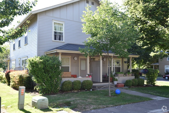 Primary Photo - Walnut Park Duplexes