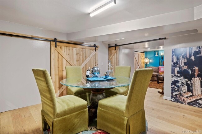 Building Photo - 525 S Harbor Rd