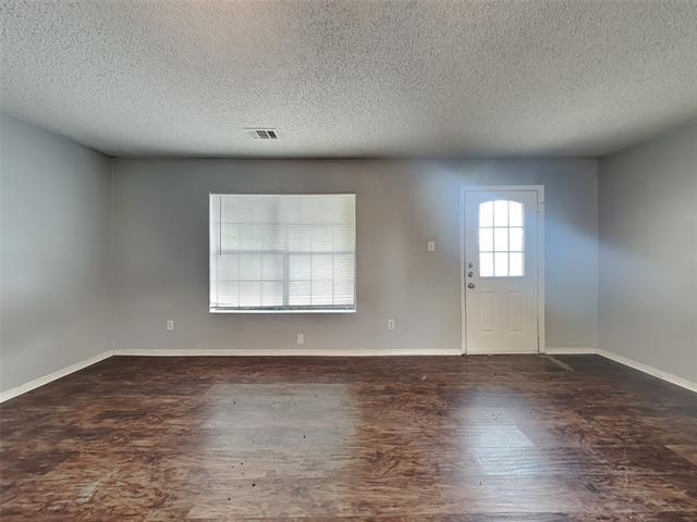 Building Photo - 1101 Bronner Dr