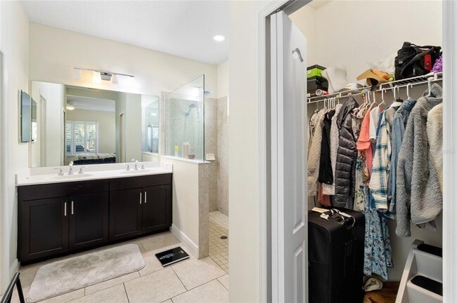 Building Photo - 12335 Whisper Lake Dr