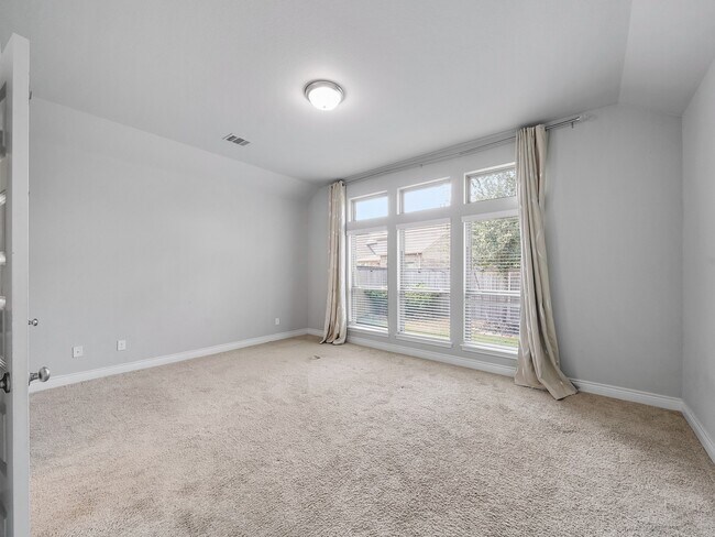 Building Photo - 15039 Montezuma Quail Dr