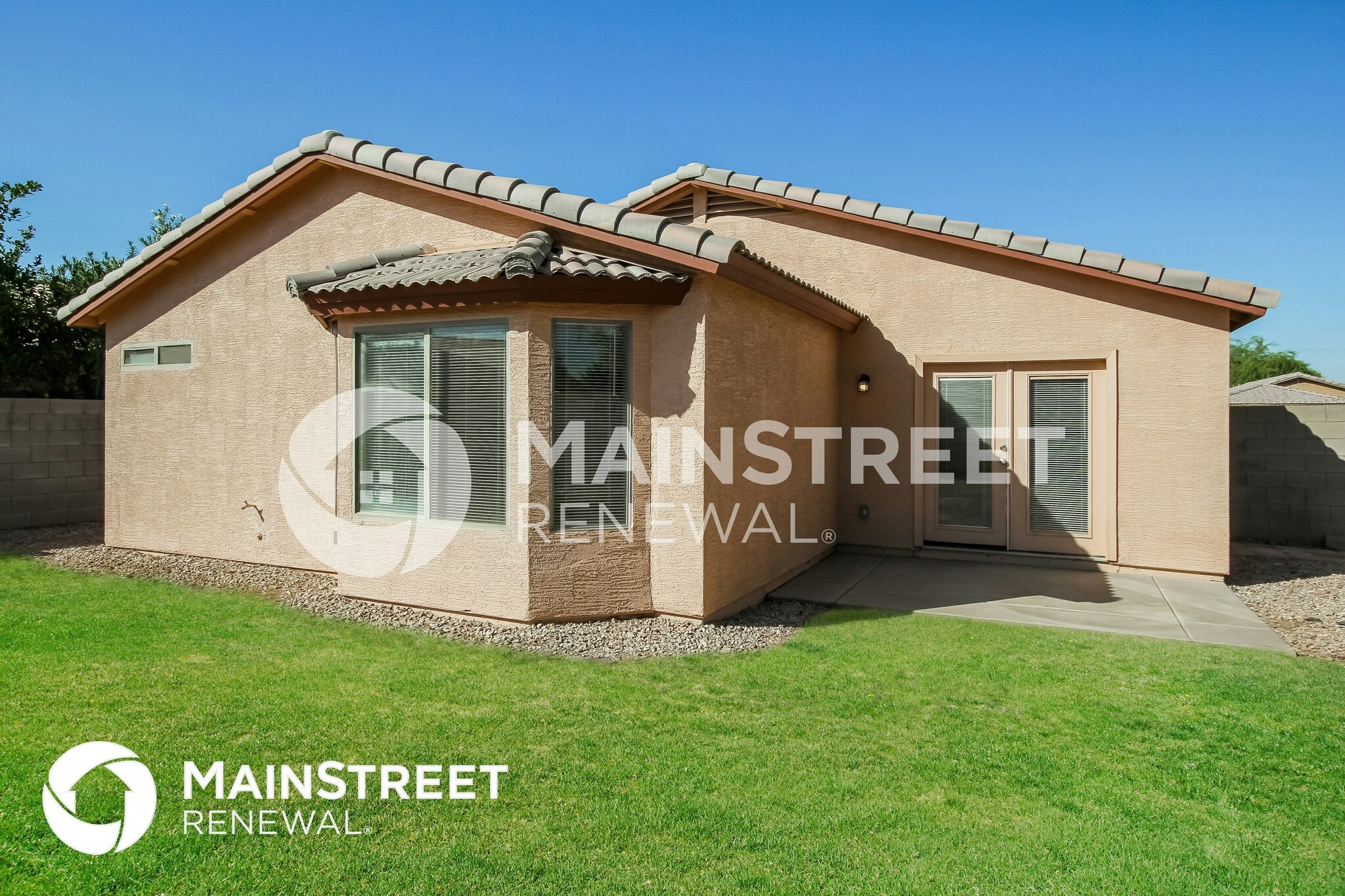 Building Photo - 8815 W Manzanita Dr