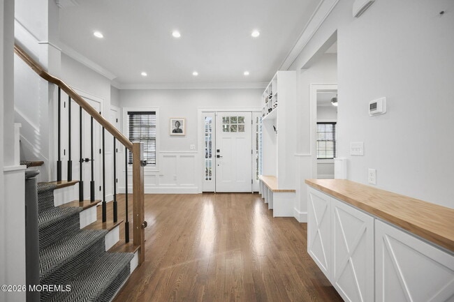 Building Photo - 28 Rector Pl