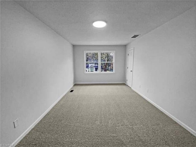 Building Photo - 5712 Landerwood Dr