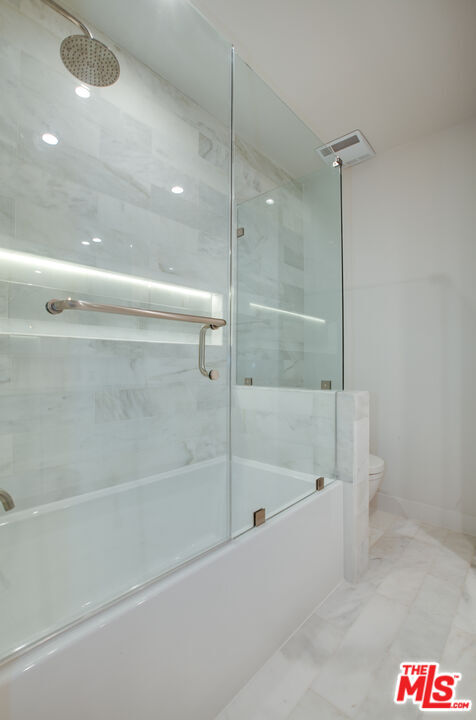 Building Photo - 12320 Montana Ave