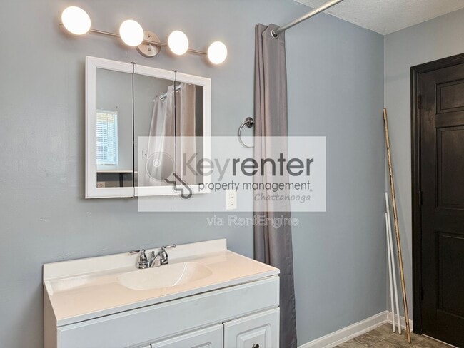 Building Photo - 3806 Kellys Ferry Rd