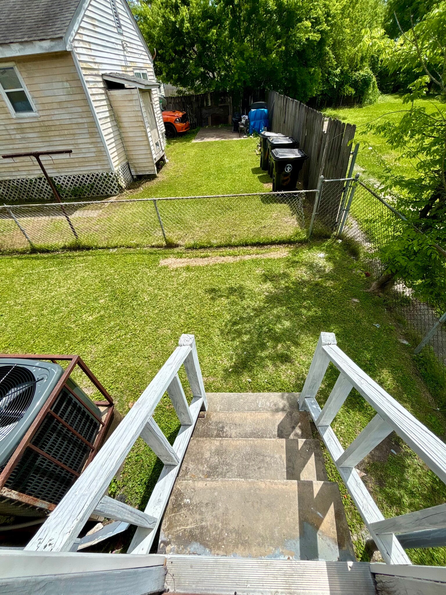 Building Photo - 2268 Pleasure St