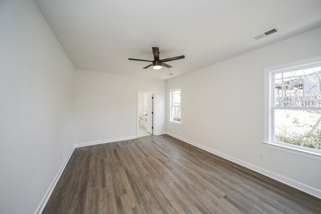 Building Photo - Beautiful Home For Rent in Rozelle-Annesda...