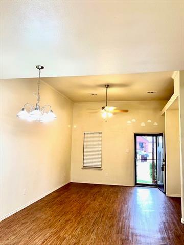 Building Photo - 3109 Lenway St