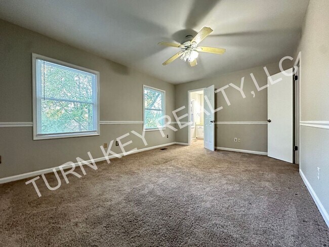 Building Photo - Adorable Townhome for Rent in Cahaba Heigh...