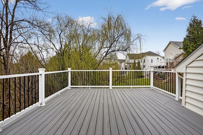 Building Photo - 43286 Canal Creek Pl