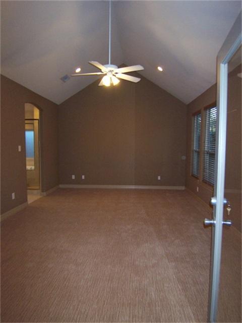 Building Photo - 1240 Bingle Rd