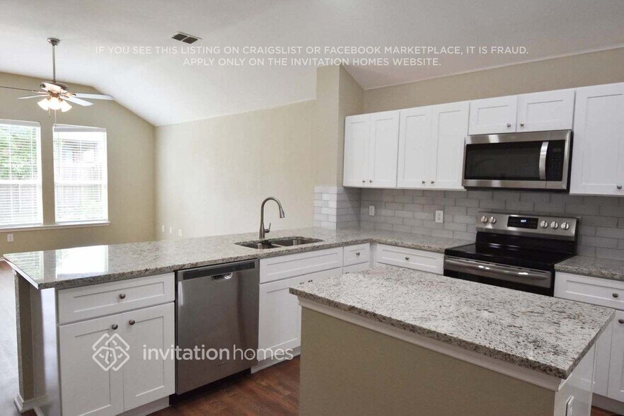 Building Photo - 1007 Grimes Dr