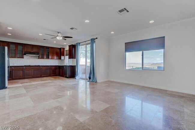 Building Photo - 31 Via Mantova