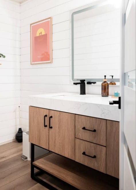 Building Photo - 1205 Bridge St NW