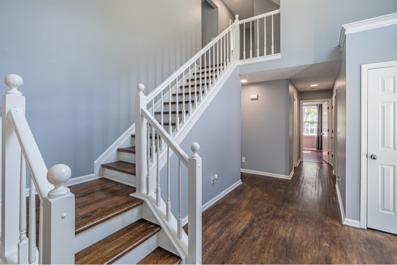 Building Photo - 1321 Yorktown Cir