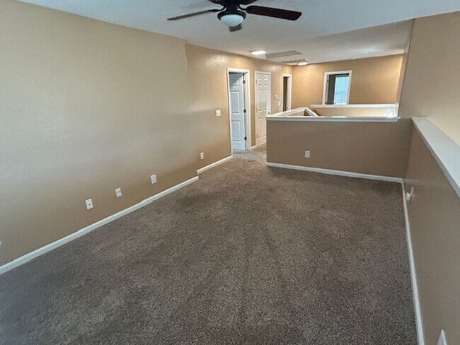 Building Photo - 4 Bedroom 2.5 Bathroom in NW Visalia with a Pool!! Just in Time for Summer!!!