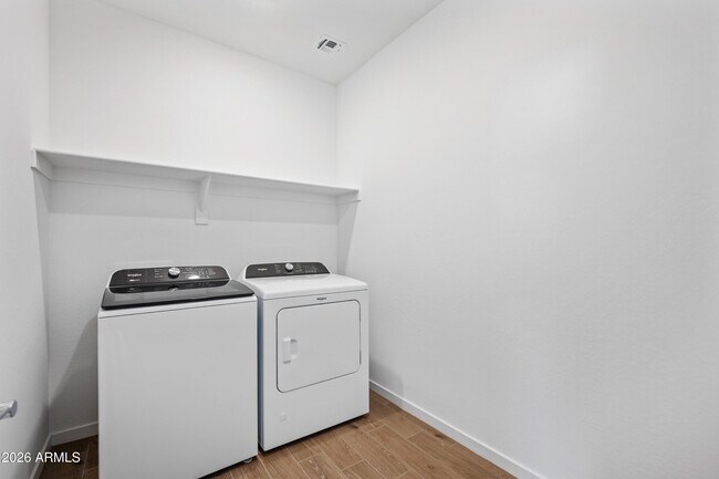 Building Photo - 2365 Fortana Dr