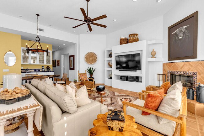 Building Photo - 77440 Calle Ensenada