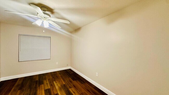 Building Photo - 979 BERKLEY ROAD Unit #4, AUBURNDALE, Florida 33823