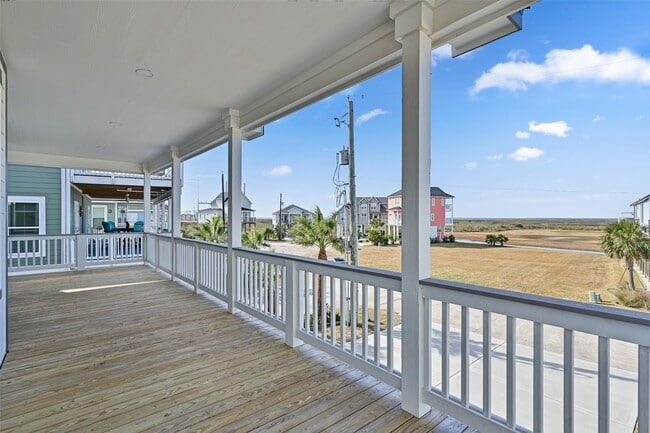Building Photo - 25231 Sausalito Dr