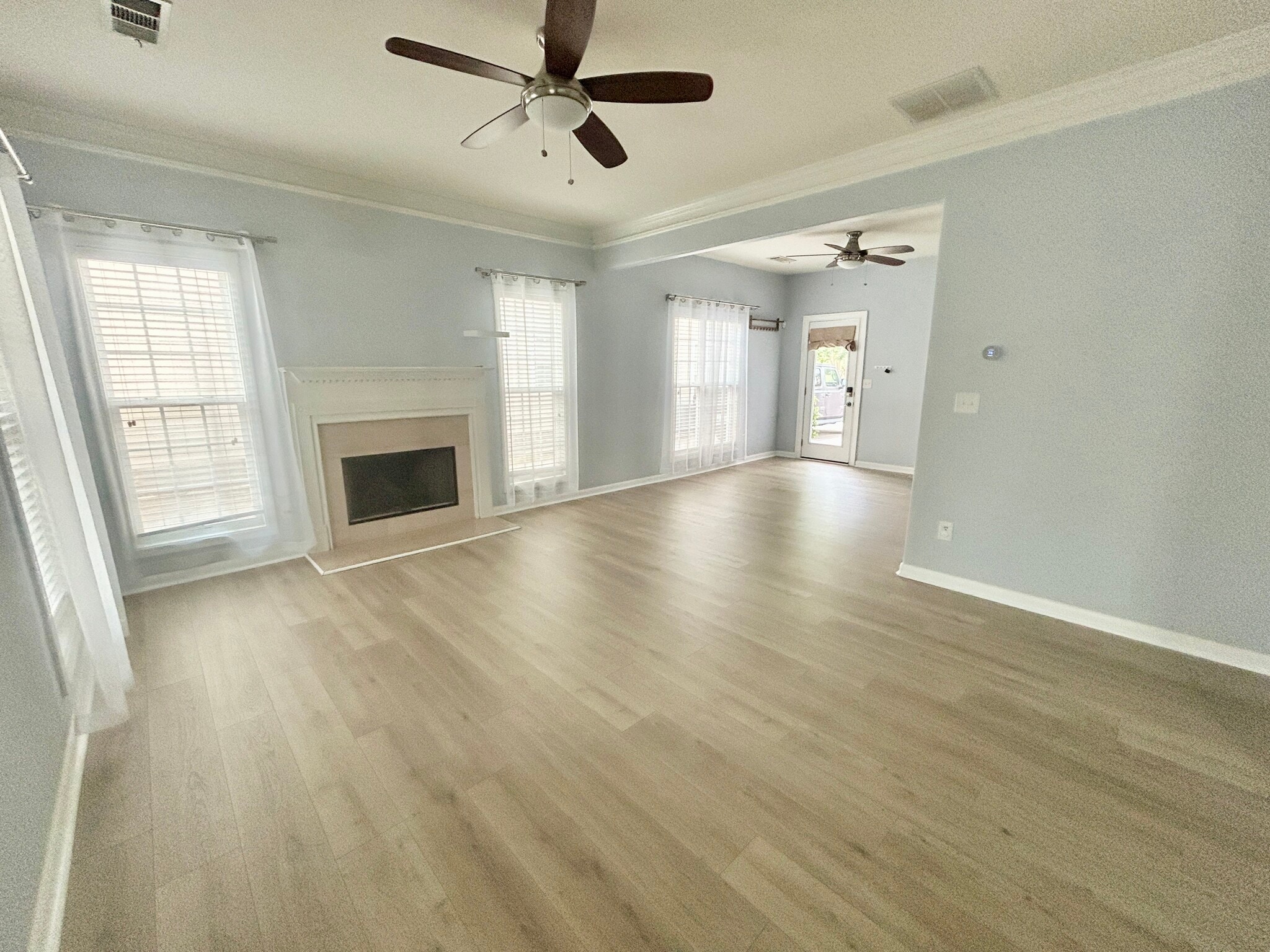 Building Photo - 4100 Lake Pass Ln