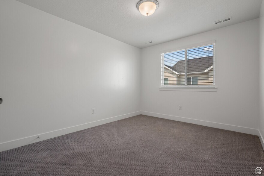 Building Photo - 898 N 1120 E