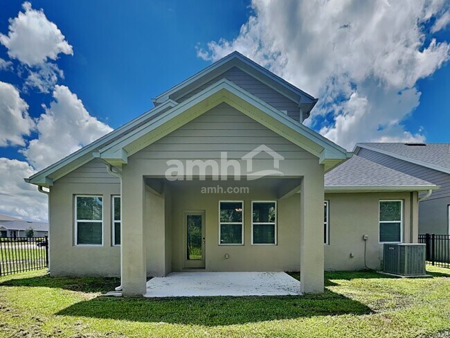 Building Photo - 2211 Saffron Walden Dr