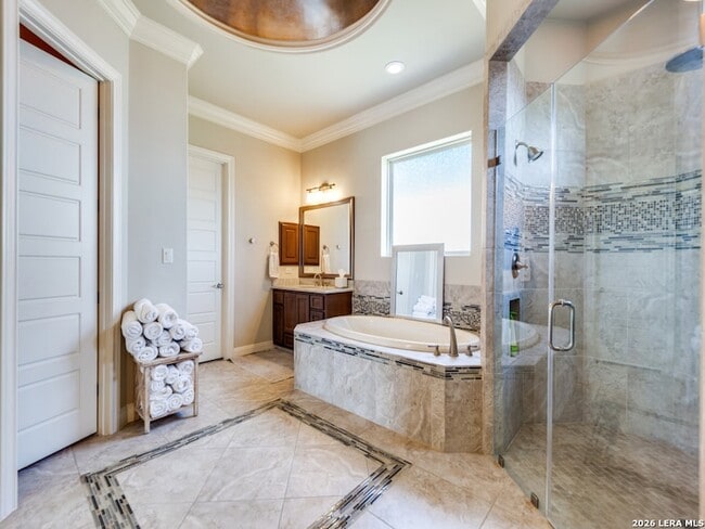 Building Photo - 6314 Sevilla Way