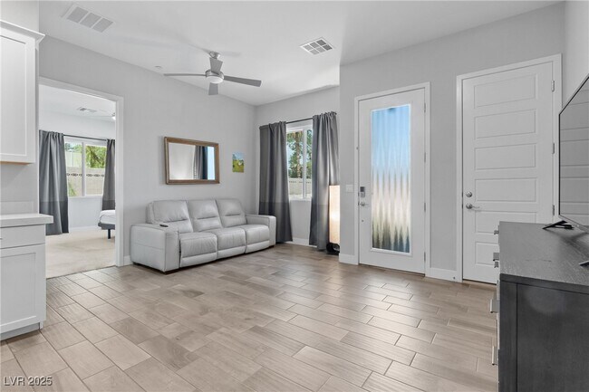 Building Photo - 7736 Tioga Rdg Ct