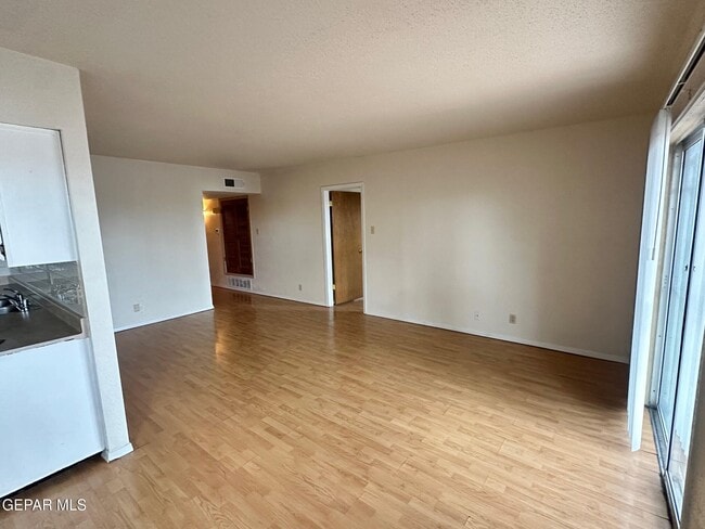 Building Photo - 5030 Alabama St