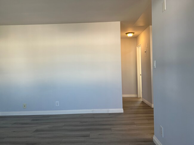 Building Photo - 706 S Atlantic Blvd