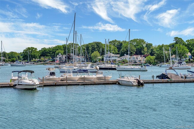 Building Photo - 319 Wagner Ave